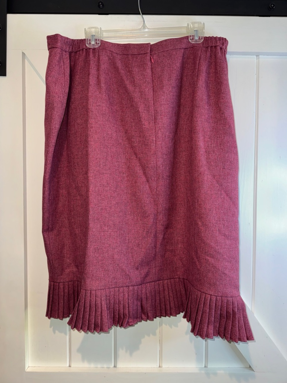 Le Suit Mauve-Pink Tailored Blazer and Skirt Set with Sequin Scarf - Picture 11 of 11